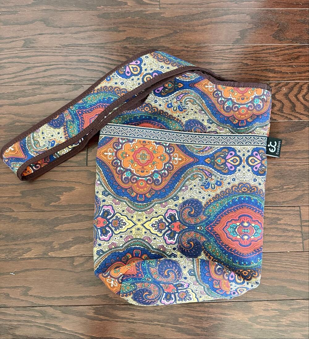 Ewedoos Yoga Mat Bag Ancient Totem Canvas Boho Paisley Shoulder Tote